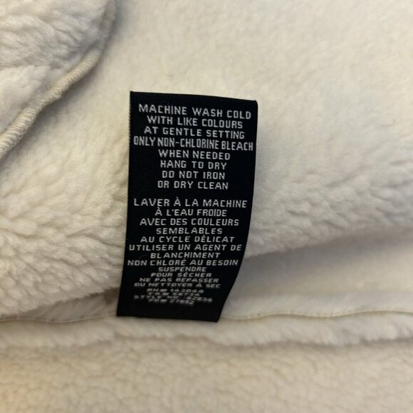 7 For All Mankind Women's Coat Size XS Metallic Silver Jacket Faux Fur NWT - Picture 6 of 16